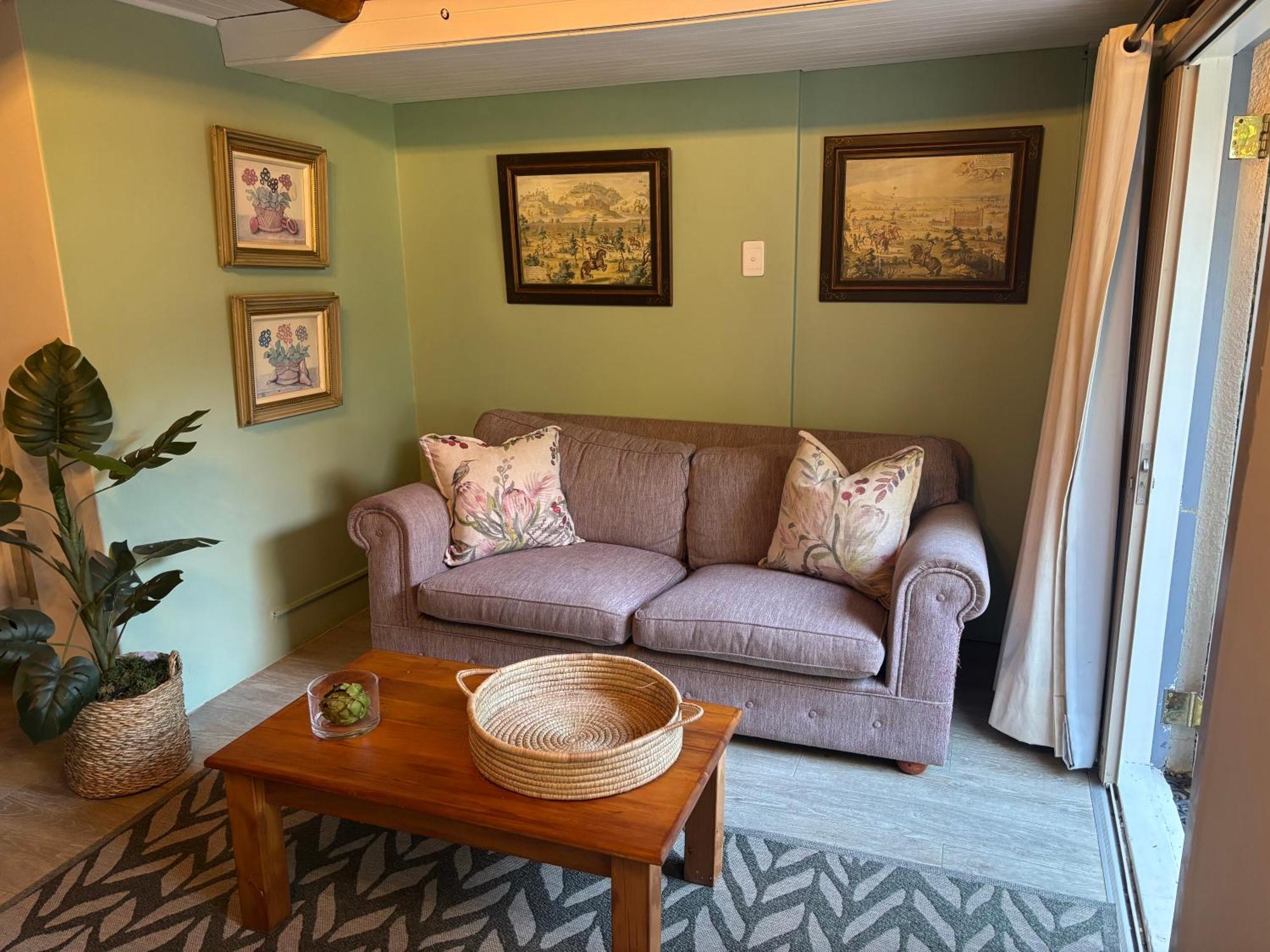 In The Vine Country Manor Guesthouse 斯泰伦博斯 外观 照片